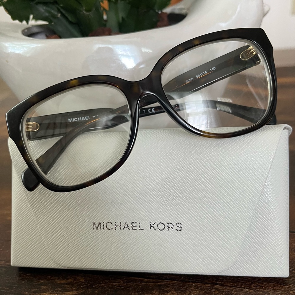 Michael Kors Brown Tortoise Glasses